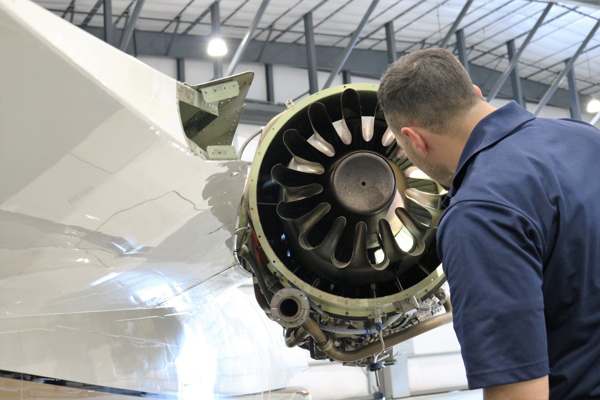 Aircraft maintenance at Desert Jet